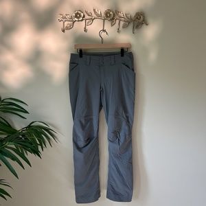 Women’s REI Gray Double Knee Vented Hiking Pants Size 4 Petite ☀️